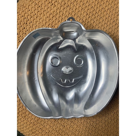 Wilton Other - Vintage Wilton Jack O Lantern Pumpkin Cake Pan Halloween 1987 Korea